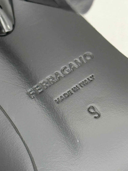 Pre - loved FERRAGAMO Anser X5 Black Size EU 39 Pumps at Reems Closet