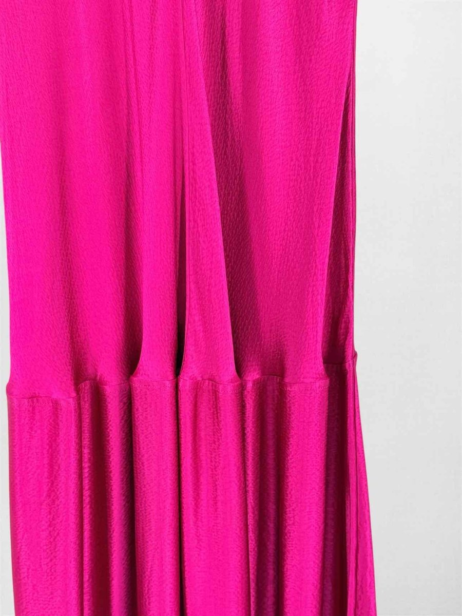 Pre-loved FFORME Clodia Fuchsia Size US 4 Long Dress at Reems Closet