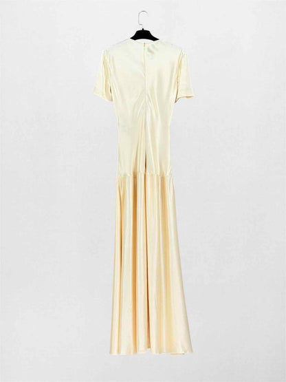 Pre-loved FFORME Clodia Peach Size US 4 Long Dress at Reems Closet