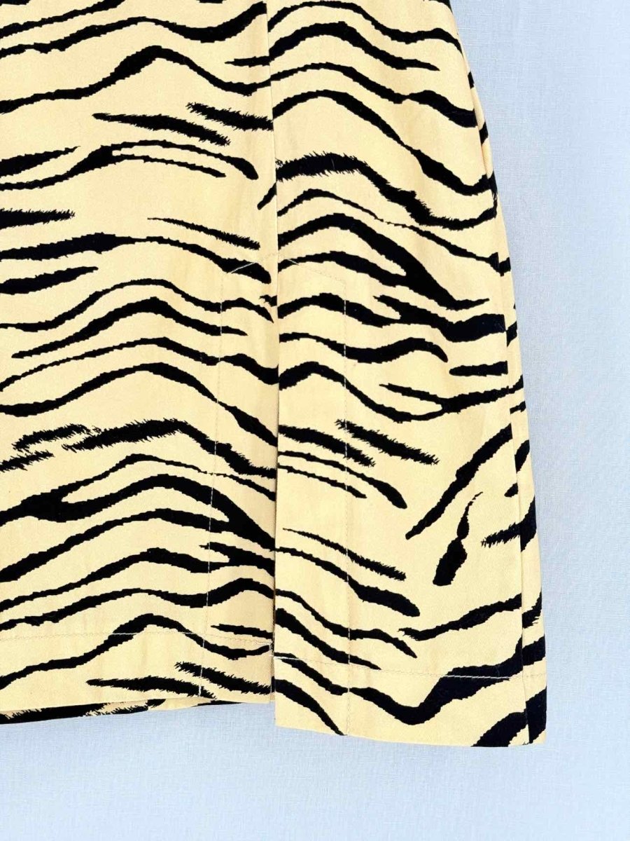 Pre - loved FINDERS KEEPERS Mustard Jacquard Size US 6 Skirt at Reems Closet