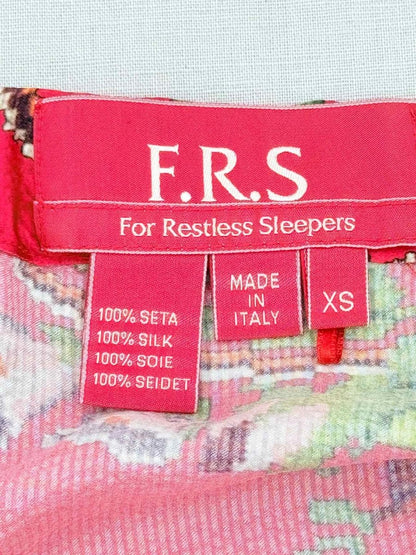 Pre - loved FOR RESTLESS SLEEPERS Size XSmall Outfit Set at Reems Closet