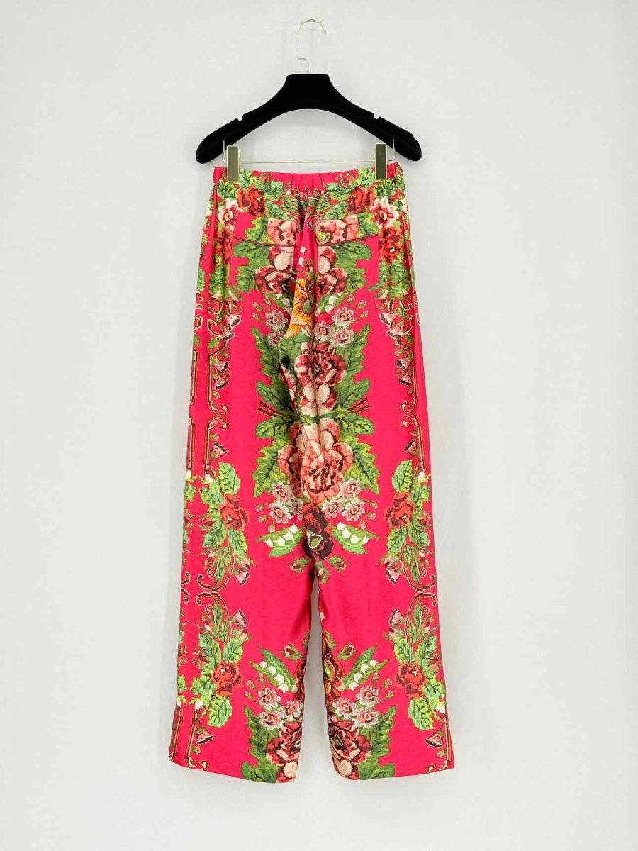 Pre - loved FOR RESTLESS SLEEPERS Size XSmall Outfit Set at Reems Closet