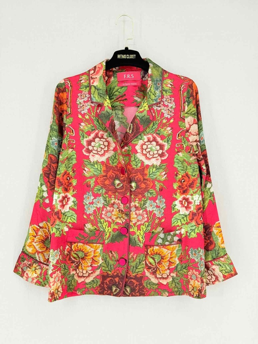 Pre - loved FOR RESTLESS SLEEPERS Size XSmall Outfit Set at Reems Closet