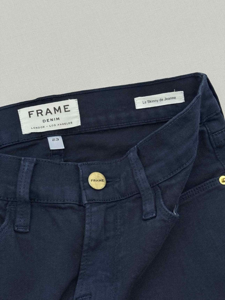 Pre - loved FRAME Skinny Dark Blue Size 23 Jeans at Reems Closet