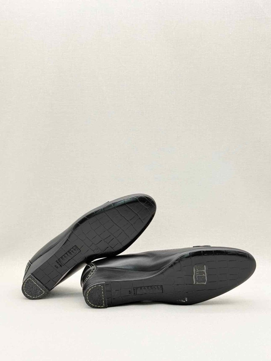 Pre-loved FRATELLI ROSSETTI Black Size EU 40 Wedges at Reems Closet