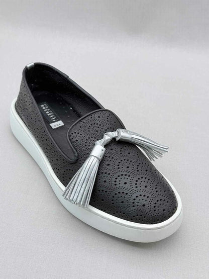 Pre-loved FRATELLI ROSSETTI Hobo Sport Black Size EU 39 Loafers at Reems Closet