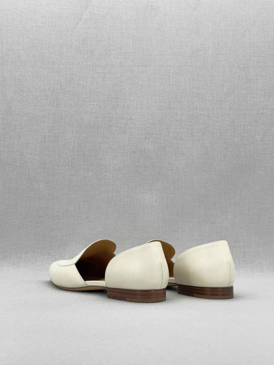 Pre - loved GABRIELA HEARST Cream Size EU 39 Flats at Reems Closet