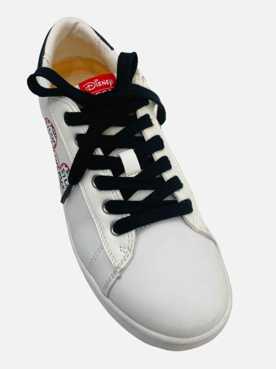 Pre - loved GEOX White & Black Sneakers at Reems Closet