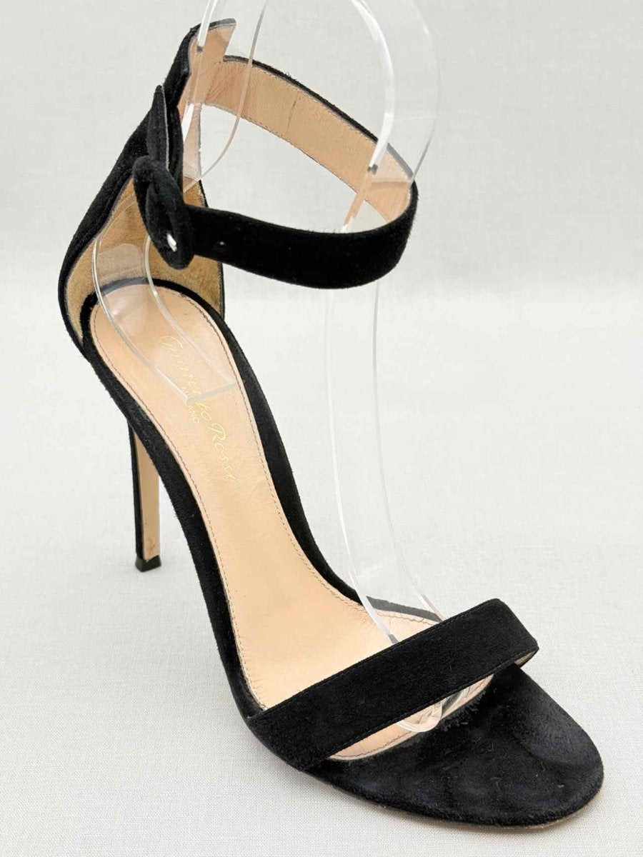 Pre-loved GIANVITO ROSSI Black Size EU 38 Heeled Sandals at Reems Closet