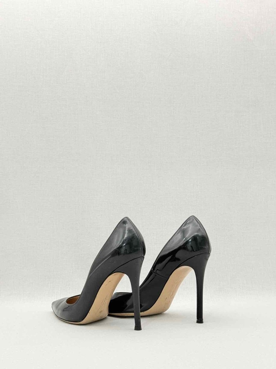 Pre - loved GIANVITO ROSSI Black Size EU 38.5 Pumps at Reems Closet