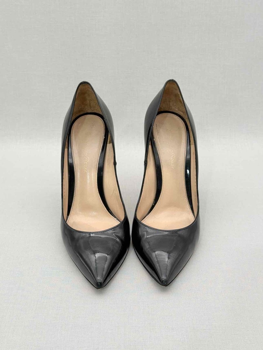 Pre - loved GIANVITO ROSSI Black Size EU 38.5 Pumps at Reems Closet