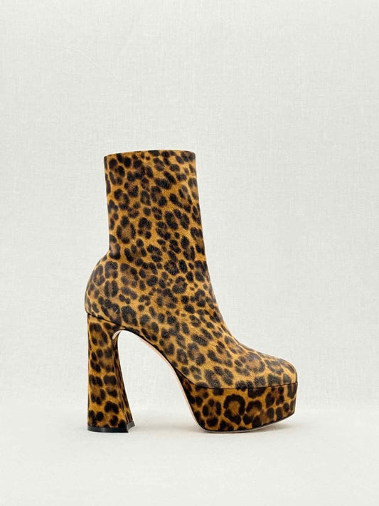 Pre - loved GIANVITO ROSSI Brown Multicolor Size EU 37 Ankle Boots at Reems Closet