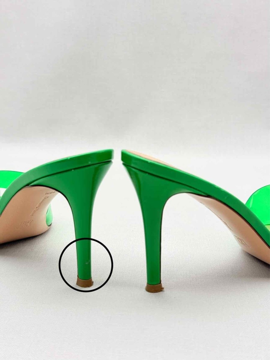 Pre-loved GIANVITO ROSSI Elle Green Size EU 38.5 Mules at Reems Closet