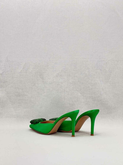 Pre-loved GIANVITO ROSSI Jaipur Green Size EU 38.5 Mules at Reems Closet
