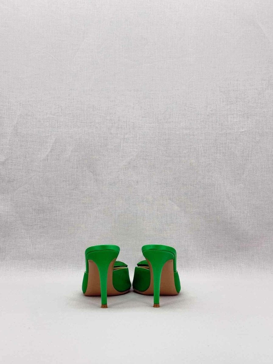 Pre-loved GIANVITO ROSSI Jaipur Green Size EU 38.5 Mules at Reems Closet