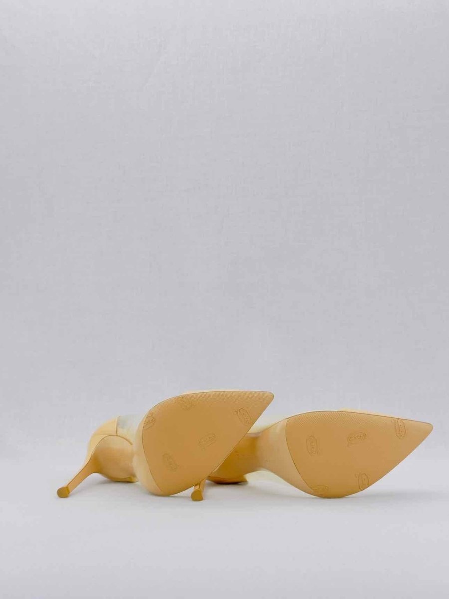 Pre - loved GIANVITO ROSSI Plexi Beige Size EU 35.5 Pumps at Reems Closet