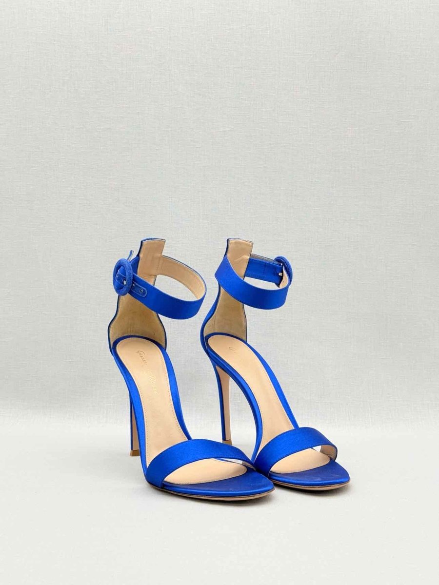 Pre-loved GIANVITO ROSSI Portofino Blue Size EU 38 Heeled Sandals at Reems Closet