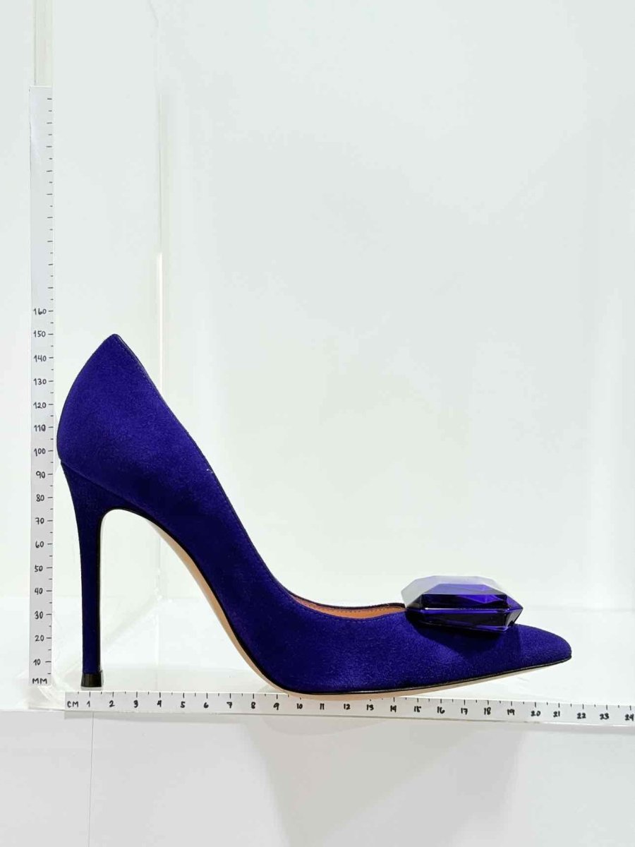 Pre - loved GIANVITO ROSSI Purple Size EU 35.5 Pumps at Reems Closet