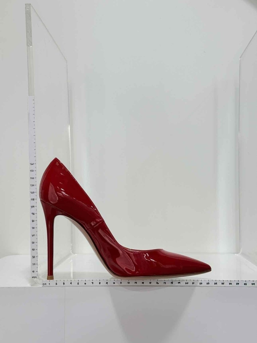 Pre - loved GIANVITO ROSSI Red Size EU 40 Pumps at Reems Closet