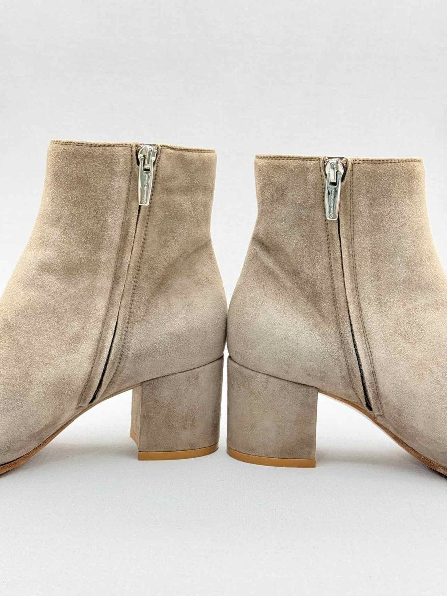 Pre - loved GIANVITO ROSSI Taupe Size EU 36 Ankle Boots at Reems Closet