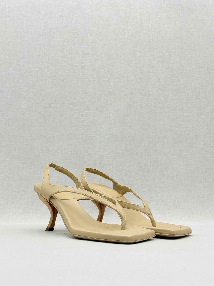 Pre - loved GIA/RHW Beige Size EU 39 Mules at Reems Closet