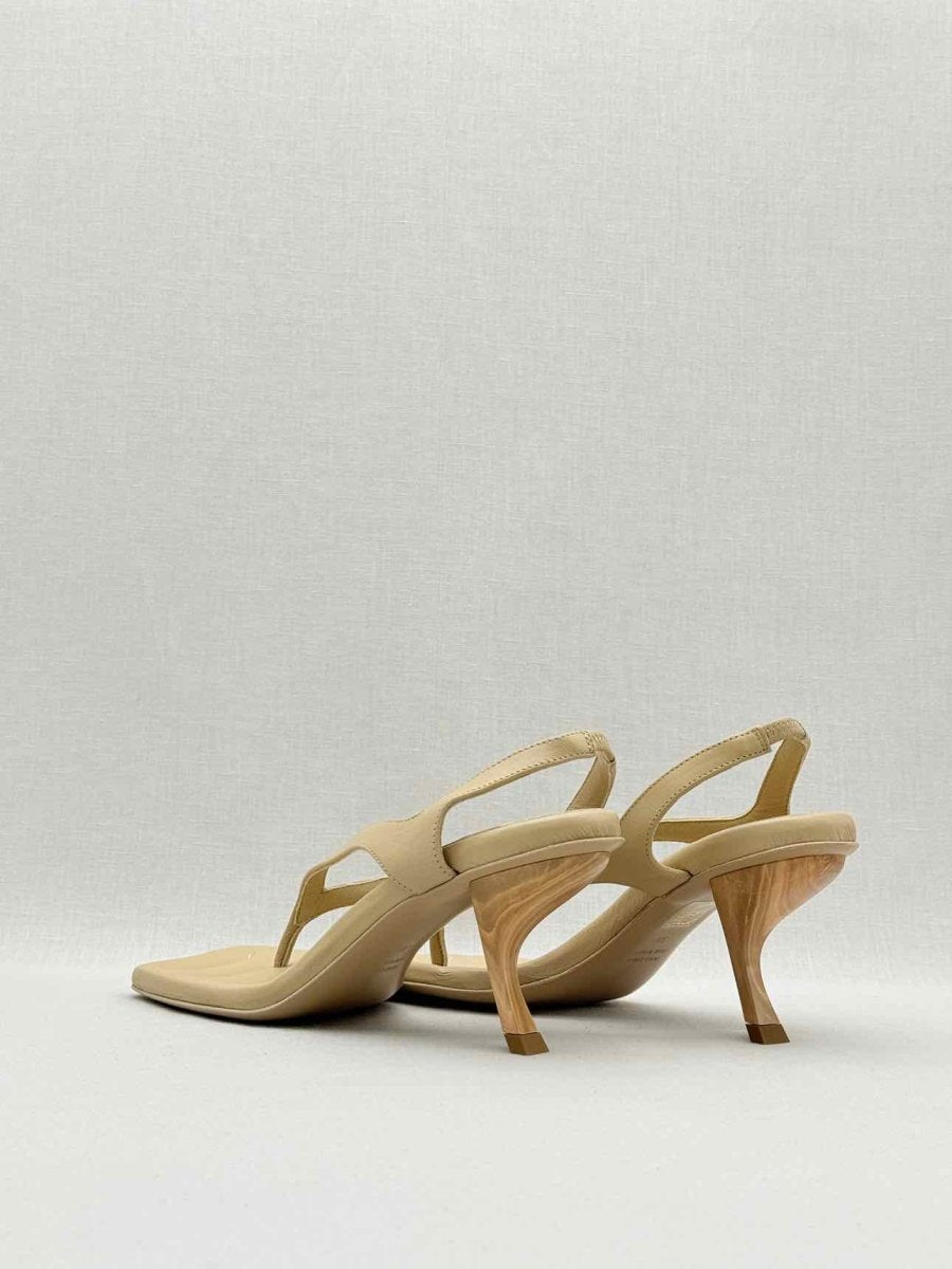 Pre - loved GIA/RHW Beige Size EU 39 Mules at Reems Closet