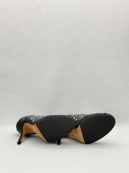 Pre-loved GINA Black Size EU 38 Pumps at Reems Closet
