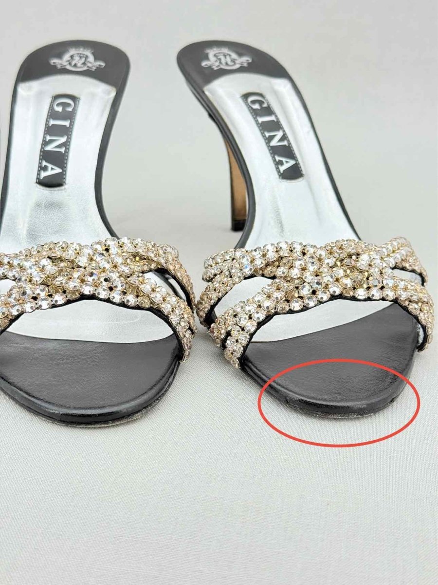 Pre - loved GINA Black Size EU 39 Mules at Reems Closet