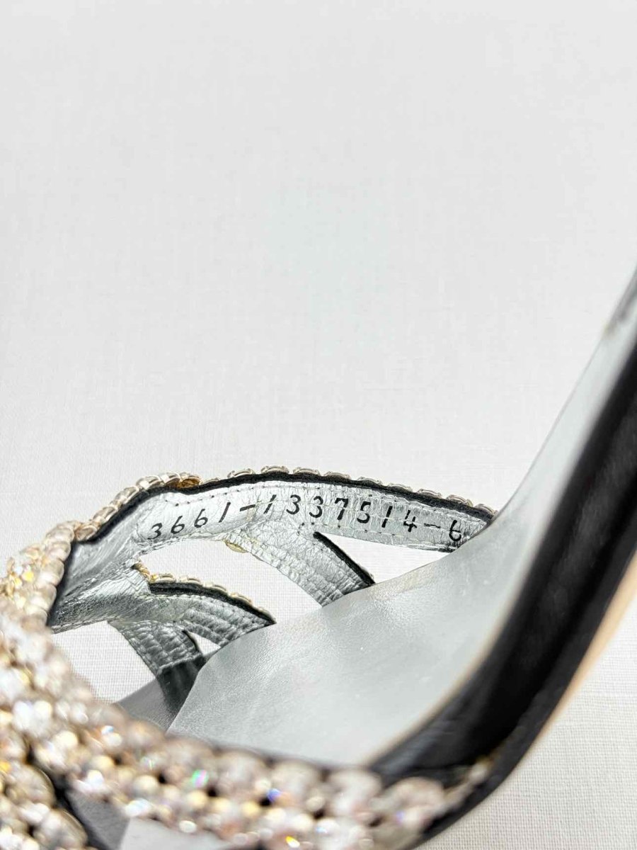 Pre - loved GINA Black Size EU 39 Mules at Reems Closet