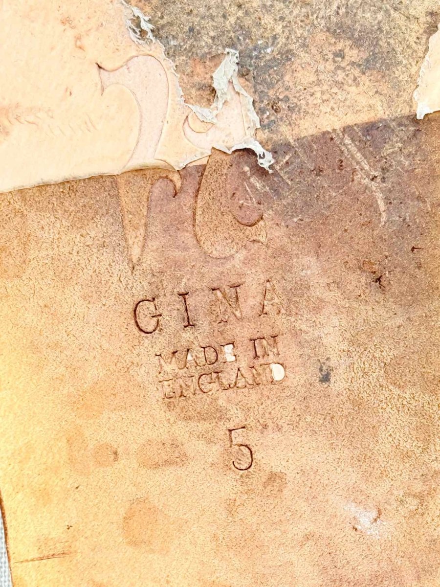 Pre - loved GINA Gold Size EU 38 Slides at Reems Closet