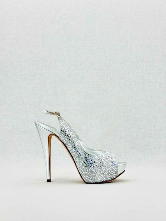 Pre - loved GINA Silver Size EU 39.5 Slingbacks at Reems Closet