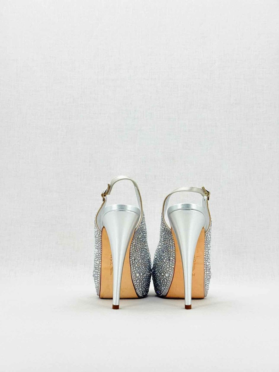 Pre - loved GINA Silver Size EU 39.5 Slingbacks at Reems Closet