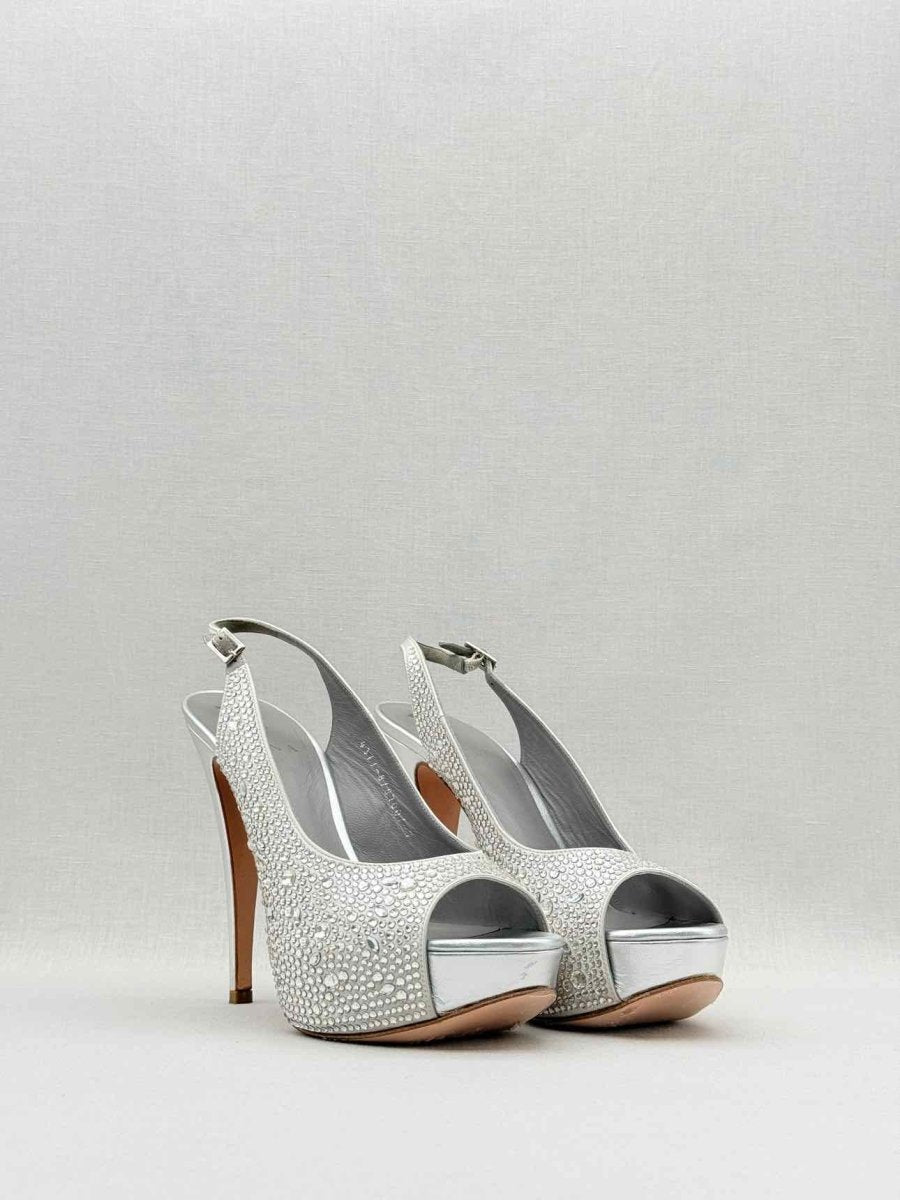 Pre-loved GINA Silver Size EU 40 Slingbacks at Reems Closet