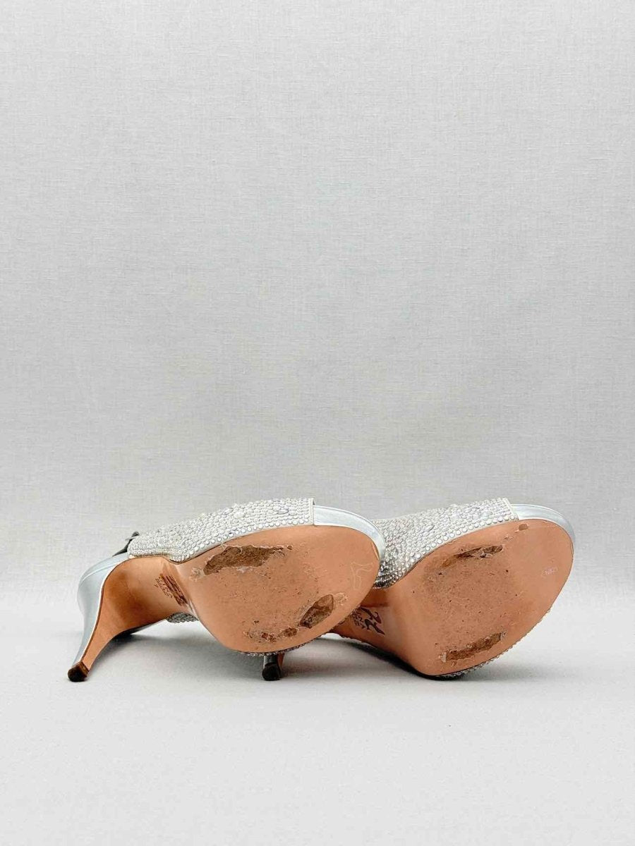 Pre-loved GINA Silver Size EU 40 Slingbacks at Reems Closet