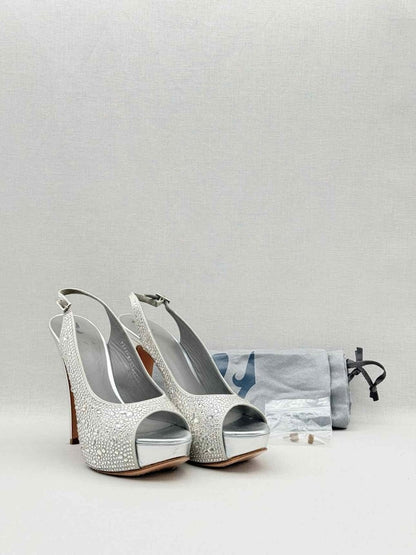 Pre-loved GINA Silver Size EU 40 Slingbacks at Reems Closet