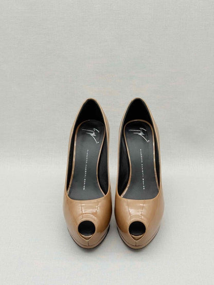 Pre - loved GIUSEPPE ZANOTTI Beige Oblique Size EU 39.5 Pumps at Reems Closet