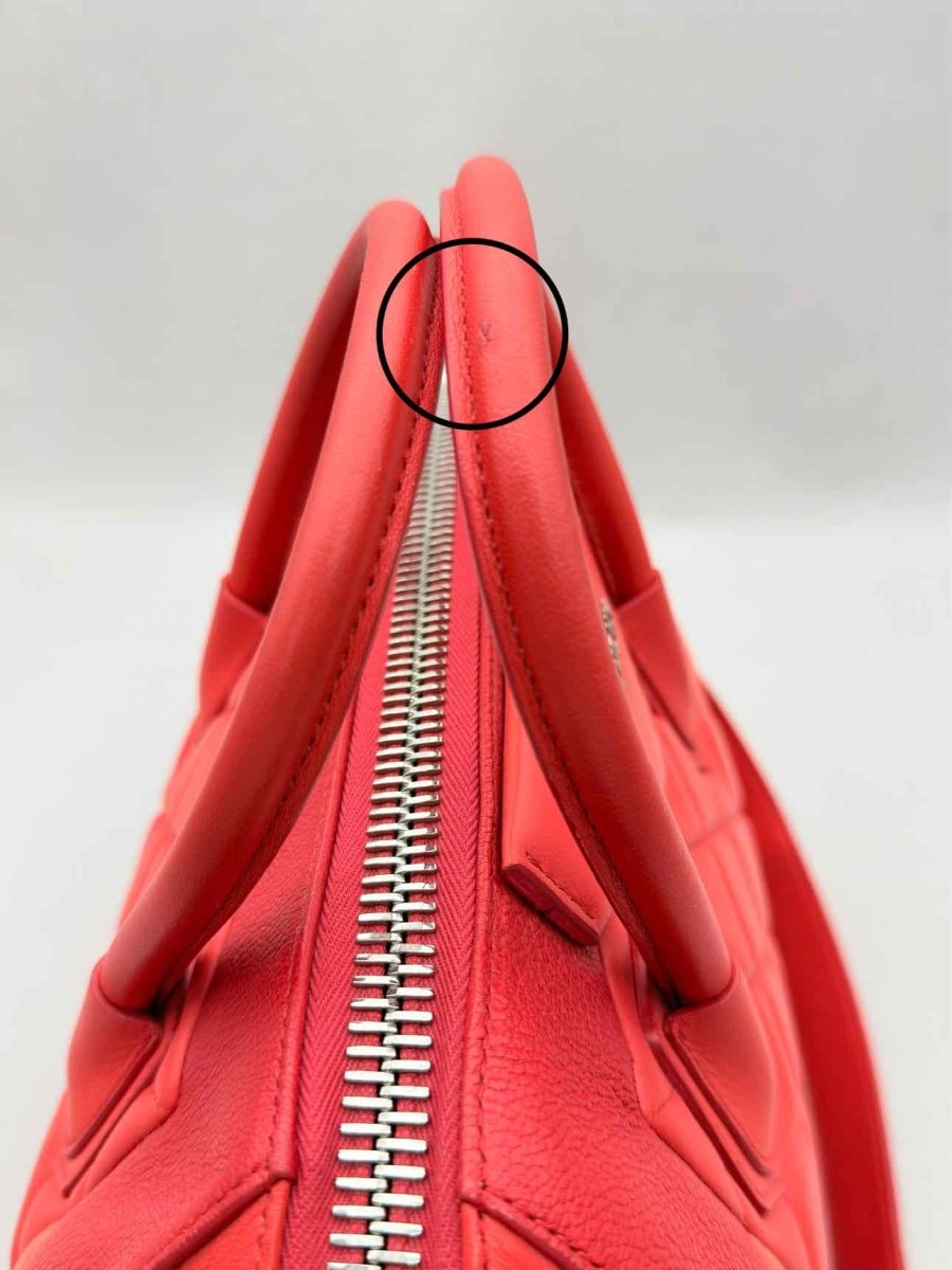 Pre-loved GIVENCHY Antigona Red Quilted Satchel at Reems Closet