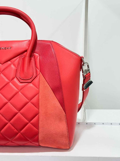Pre-loved GIVENCHY Antigona Red Quilted Satchel at Reems Closet