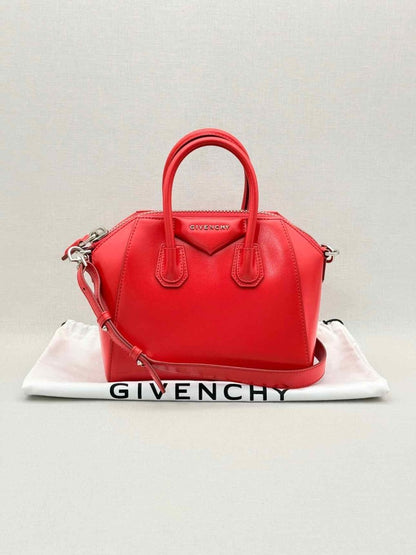 Pre-loved GIVENCHY Antigona Red Top Handle at Reems Closet