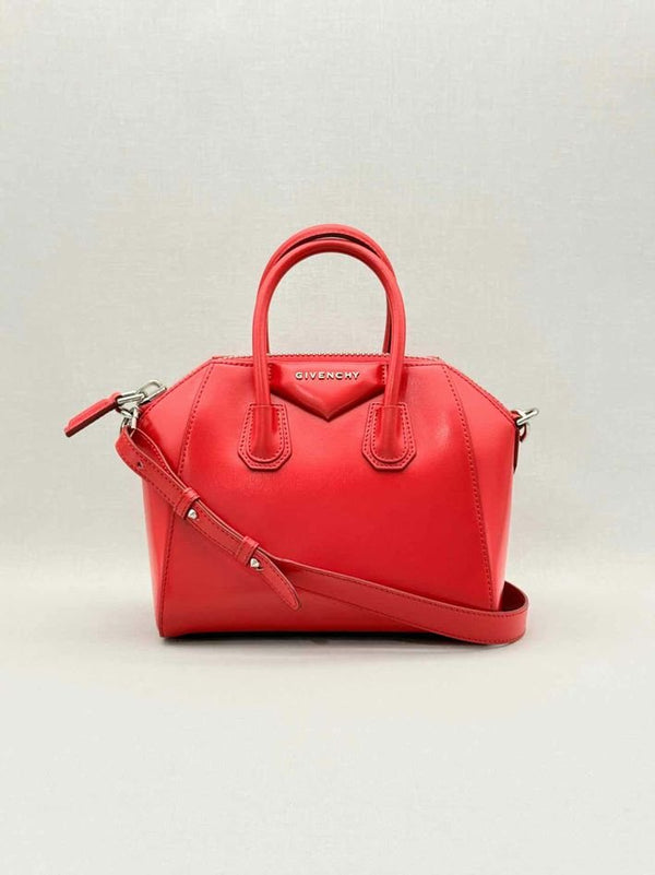 Pre-loved GIVENCHY Antigona Red Top Handle at Reems Closet