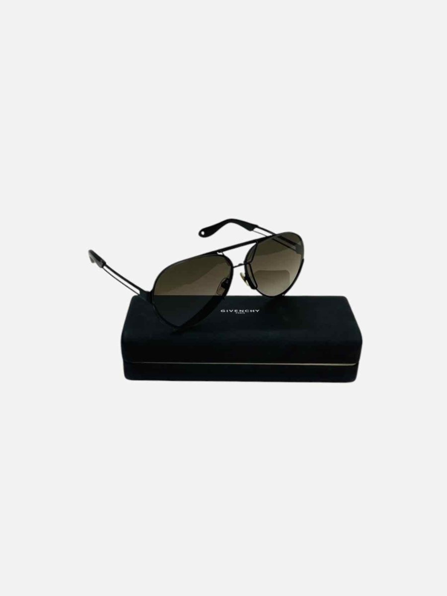 Pre - loved GIVENCHY Black Sunglasses at Reems Closet