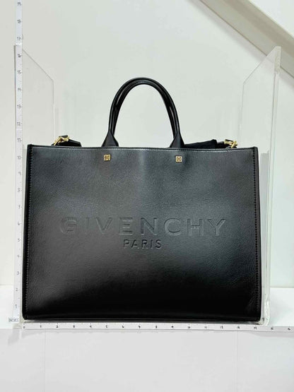 Pre - loved GIVENCHY G - Tote Black Tote Bag at Reems Closet