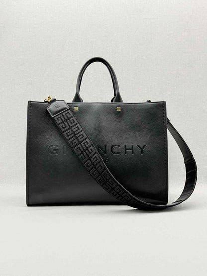 Pre - loved GIVENCHY G - Tote Black Tote Bag at Reems Closet