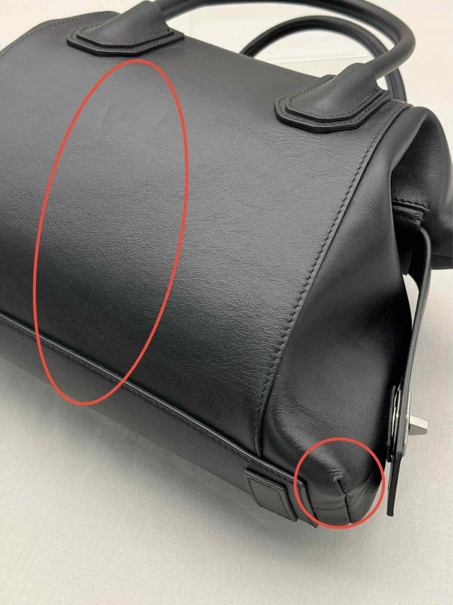 Pre-loved GIVENCHY Soft Antigona Black Top Handle at Reems Closet