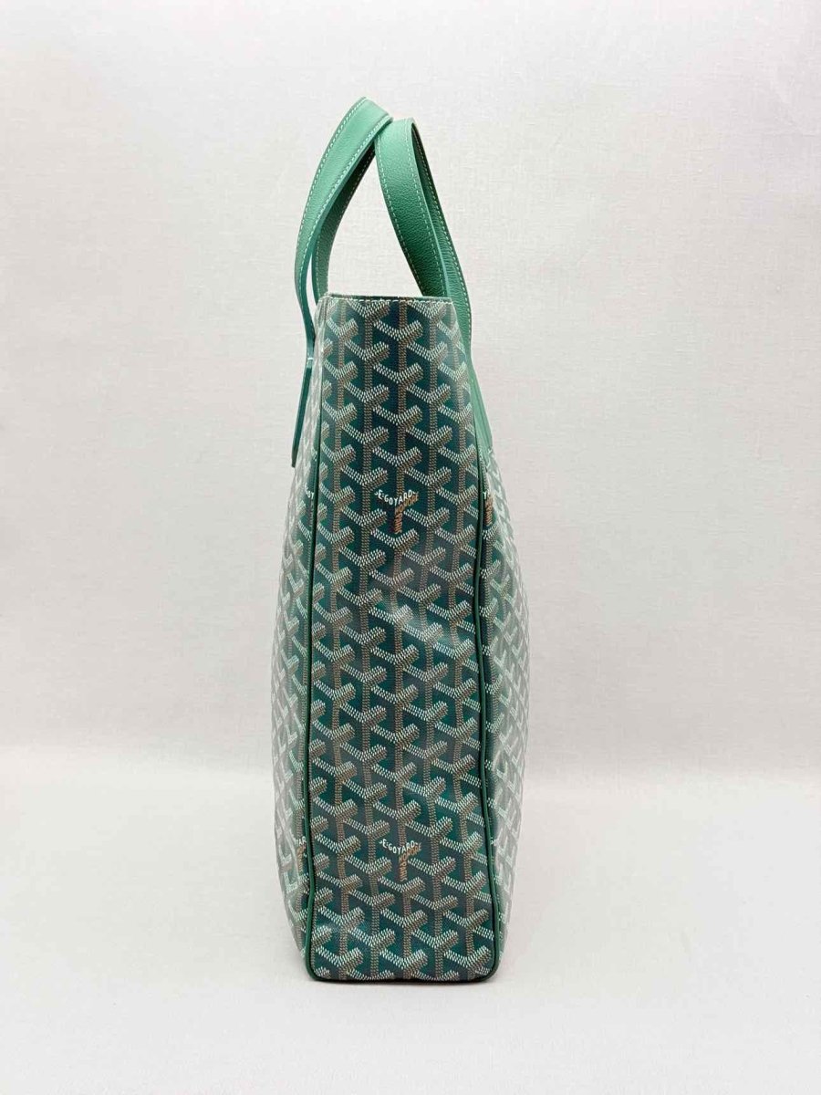 Pre-loved GOYARD Voltaire Green Goyardine Chevron Tote Bag at Reems Closet