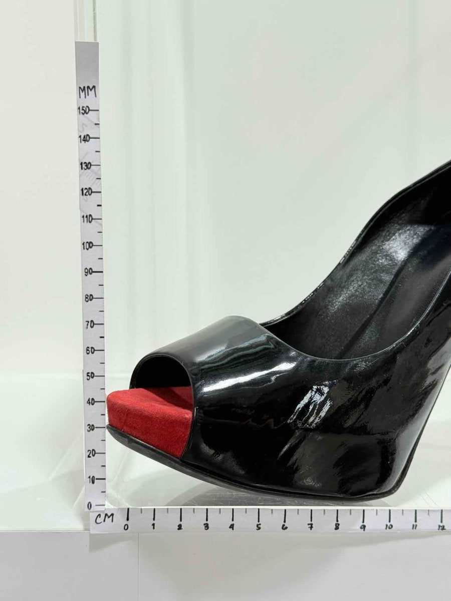 Pre - loved GREYMER Black Size EU 41 Pumps at Reems Closet