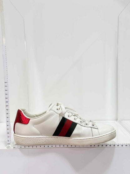 Pre-loved GUCCI Ace Bee White Size EU 38 Sneakers at Reems Closet