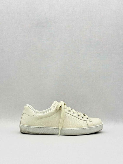 Pre-loved GUCCI Ace Cream GG Embossed Size EU 39 Sneakers at Reems Closet