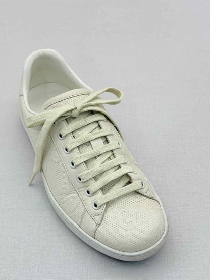Pre-loved GUCCI Ace Cream GG Embossed Size EU 39 Sneakers at Reems Closet