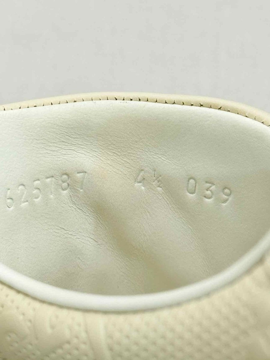 Pre-loved GUCCI Ace Cream GG Embossed Size EU 39 Sneakers at Reems Closet
